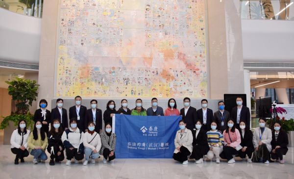 出征前援沪医疗队合影3（通讯员：林国山摄）